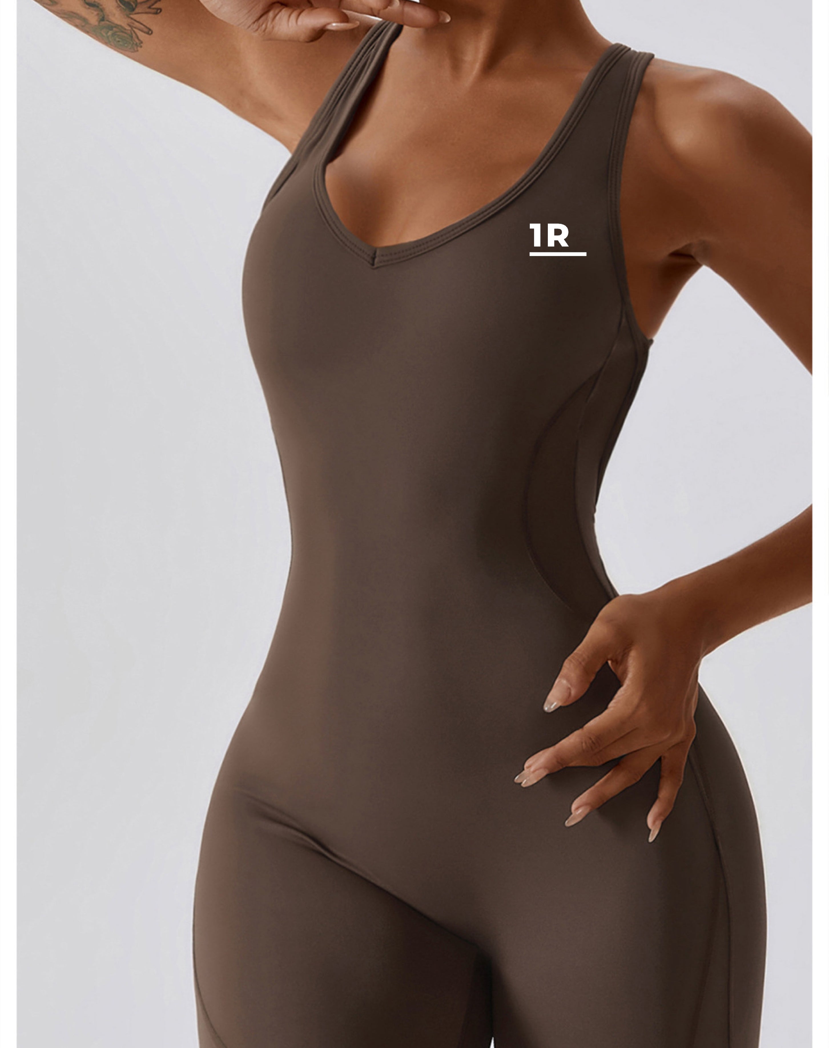 One-piece long jumpsuit